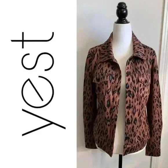 BNWT Yest Women’s Animal print Jacket/Shacket size 4 - Picture 1 of 6